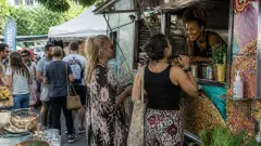 Comment augmenter l’affluence de clients pour son commerce ambulant sur les marchés